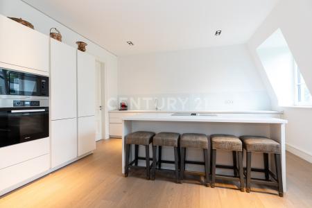 Frankfurt Am Main, Hessen 60323, Germany