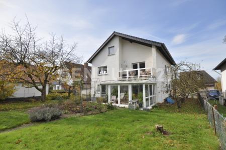 Staufenberg, Andalucia 35460, Germany