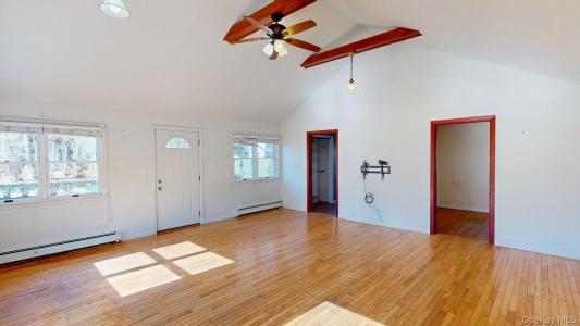 37 Bernstein Boulevard, Center Moriches, 纽约州 11934, 美国