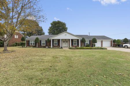 102 Westgate Avenue, Kennett, Missouri 63857, USA