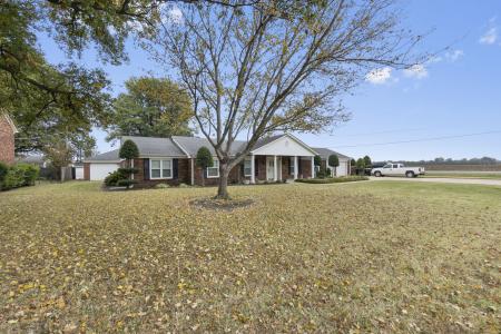 102 Westgate Avenue, Kennett, Missouri 63857, Amerika Birleşik Devletleri