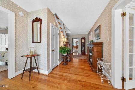 119 N College Street, Youngsville, North Carolina 27596