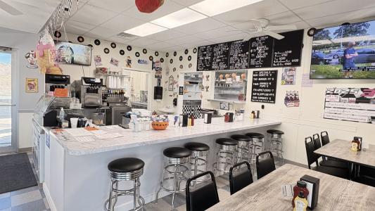 3510 W Cadillac, Farwell, 密歇根州 48622, 美国