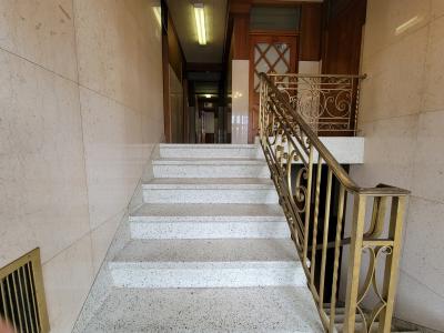 6124 N Milwaukee Avenue , 1, Chicago, Illinois 60646, HOA KỲ