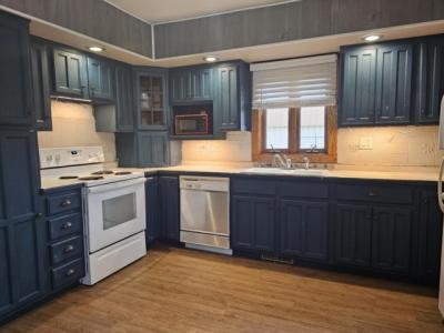 306 E Clark St, Spencer, 威斯康辛州 54479, 美国