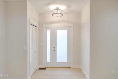 4314 Downing Street, Bismarck, North Dakota 58504, USA