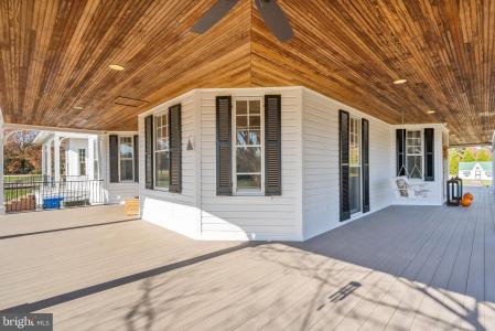 505 Washington Avenue, La Plata, מרילנד 20646, ארצות הברית של אמריקה 