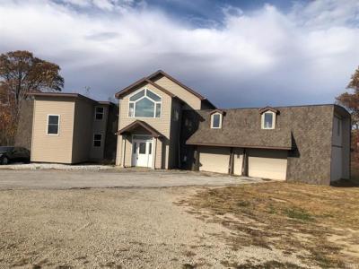 5562 W 100 N, Huntington, Indiana 46750, USA