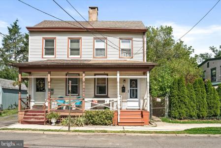 2 W Chestnut Street, Bordentown, NJ 08505, USA