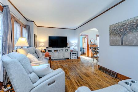 127 2nd St., Tomahawk, Wisconsin 54487, USA