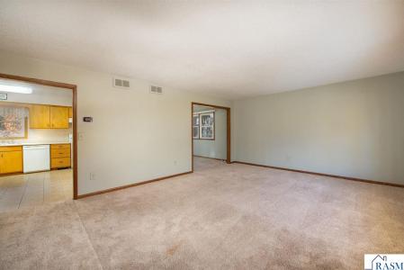 309 Viking Drive, Mankato, Minnesota 56001, Amerika Birleşik Devletleri