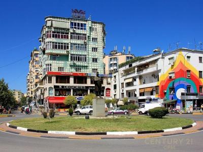 Sheshi Willson |##| Stadiumi Dinamo |##| Tirana e Re, Tirana, Albania