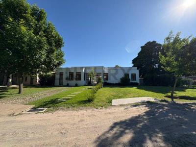 137 Entre 90 y 96 , La Plata, GBA Sur 00001, Argentina