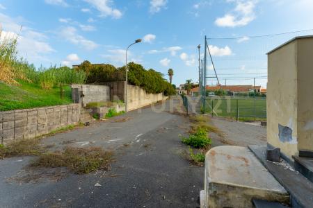 Via delle Scuole, Aci Castello, Sicilia 95021, Itália