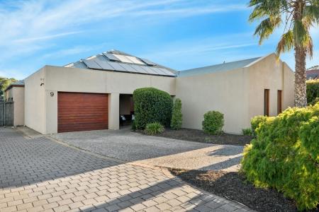 9 Sexton Road, Brighton, SA 5048, Australia