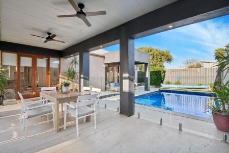 9 Sexton Road, Brighton, SA 5048, Australia