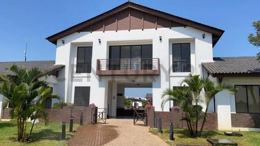 Isla Celeste, etapa Babor, m 6, solar 11 , Daule, Guayas 00001, Équateur