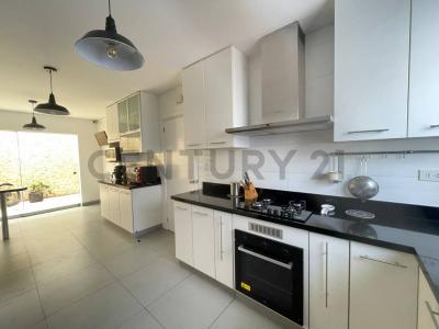 Jr. Alamos , Lima, Lima 00001, Peru