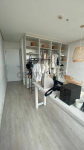 Victor Haedo Esq. Juez E. Pinho , Las Lomas, Asunción 00001, Paraguay