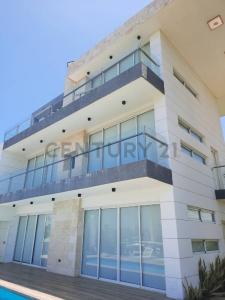 Carretera Moron Coro Venta de hermosa Villa en Puerto Morrocoy, Tucacas, Falcón 00001, Venezuela