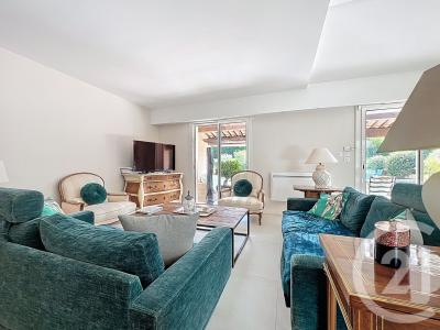 Mougins, Provence-Alpes-Côte D'Azur 06250, França