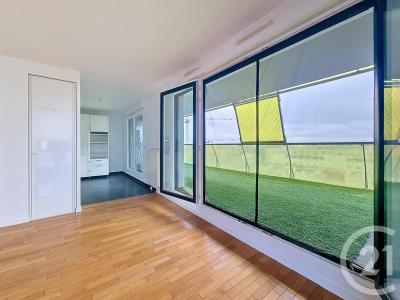 Colombes, Île-de-France 92700, France