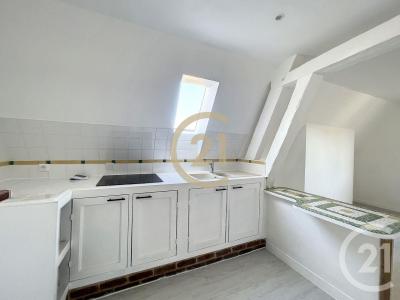 Sens, Bourgogne 89100, França