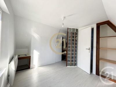 Sens, Bourgogne 89100, França