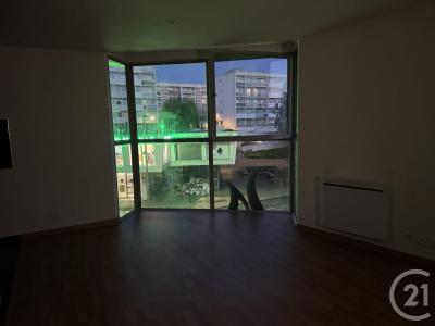 Montlucon, Owernia 03100, Francja