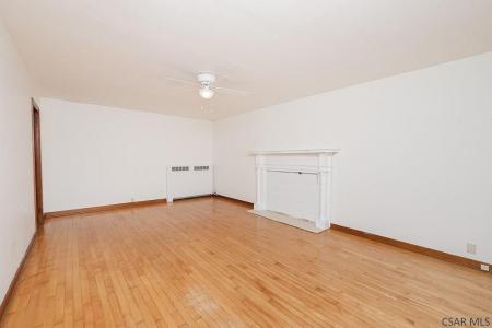 1604 Menoher Blvd., Johnstown, 賓夕法尼亞州 15905, 美國