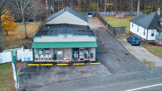 27996 Waltz Road, New Boston, 密歇根州 48164, 美国