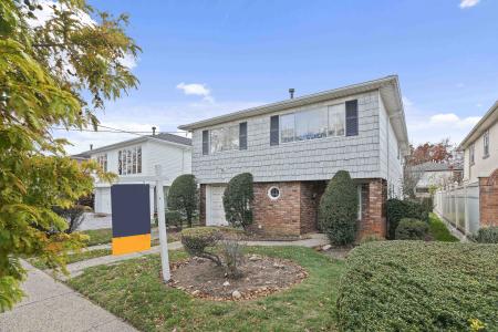 160-34 83rd Street, Howard Beach, NY 11414, USA