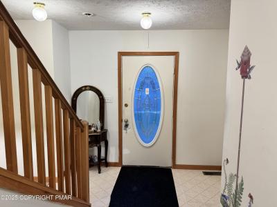 1145 Chickadee Drive, Pocono Summit, Pennsylvania 18346, Stati Uniti