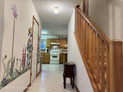 1145 Chickadee Drive, Pocono Summit, Pennsylvania 18346, Stati Uniti