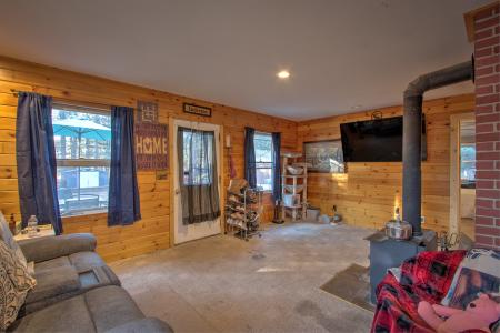 14636 Fish Lake Road, Grantsburg, Minnesota 54840, USA