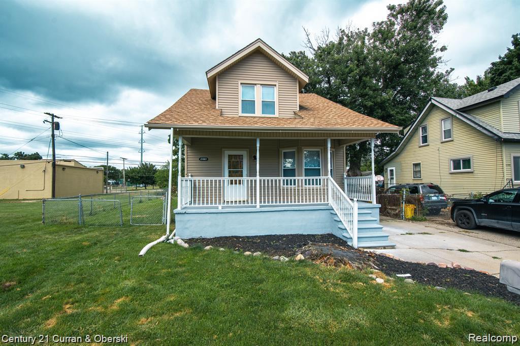 21001 Oxford Avenue, Farmington Hills, Michigan 48336, États-Unis