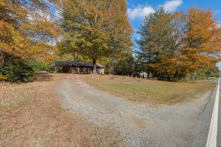 1532 W. Harrison Street, Reidsville, Carolina Do Norte 27320, Estados Unidos