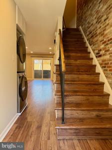 3885 Steppes Court , 3885A, Falls Church, 버지니아 22041, 미국