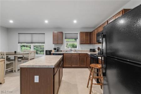 251 Slate Ridge Drive, Barberton, 俄亥俄州 44203, 美国