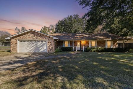 417 Pecan Court, Jefferson, Texas 75657, USA