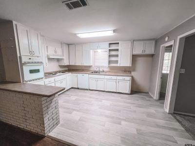 108 S Lide Ave, Mt Pleasant, Texas 75455, USA