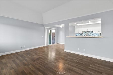 1477 Clemson Way Way, Riverside, Kaliforniya 92507, Amerika Birleşik Devletleri