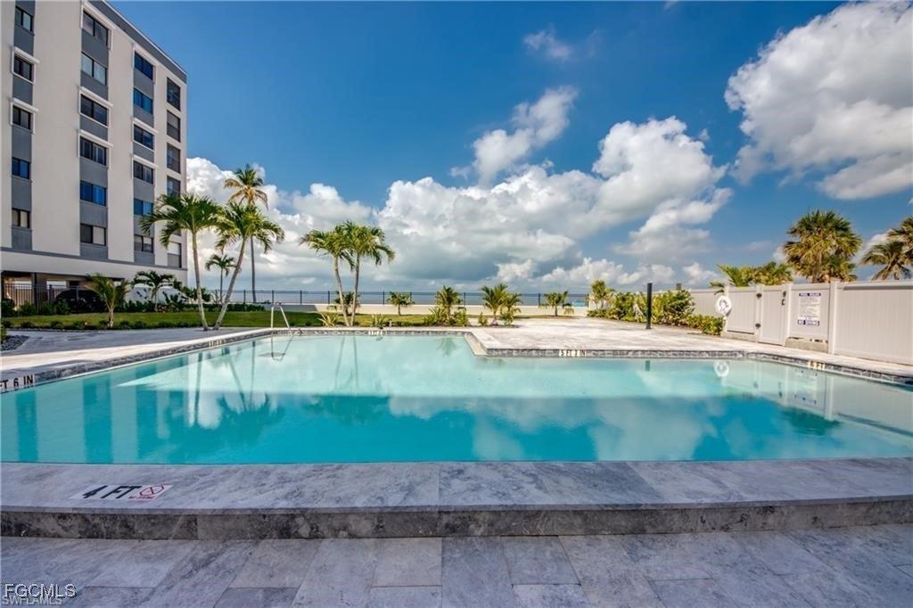 392 Estero Boulevard unit: 305, Fort Myers Beach, Florida 33931