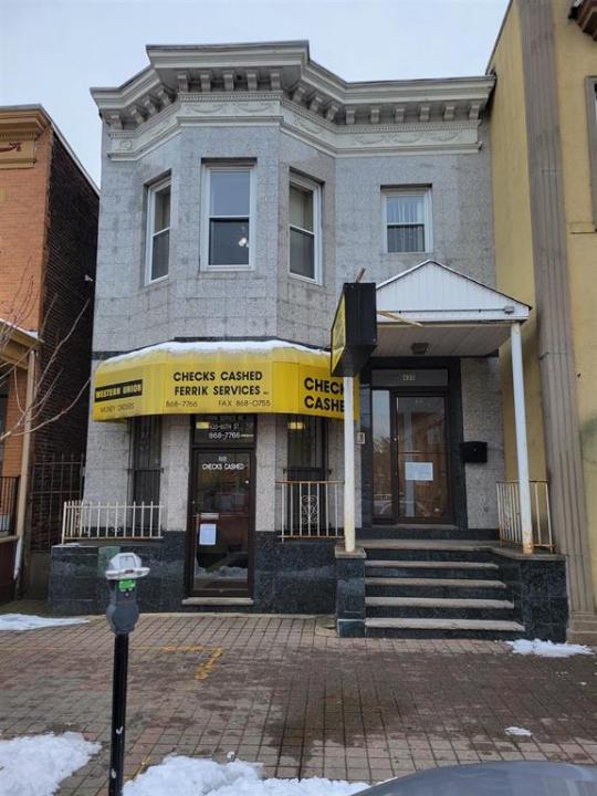 435 60th St, West New York, New Jersey 07093, Stati Uniti