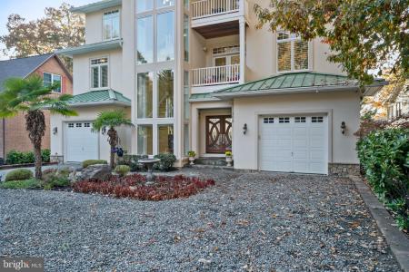 206 Harbor Drive, Lusby, מרילנד 20657, ארצות הברית של אמריקה 