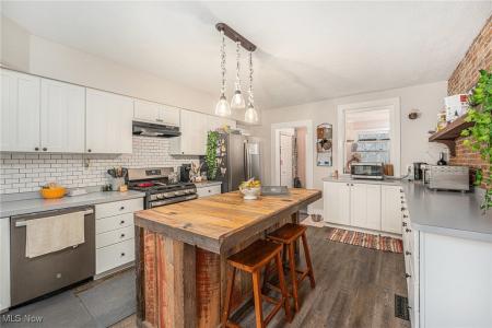 249 W Main Street, Madison, Ohio 44057, Estados Unidos