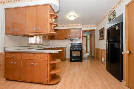 2820 W 100th Place, Evergreen Park, 伊利诺斯州 60805, 美国