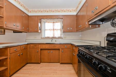 2820 W 100th Place, Evergreen Park, 伊利诺斯州 60805, 美国