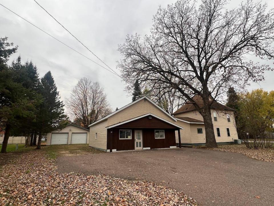 2202 Broadway Street S, Menomonie, Wisconsin 54751, Estados Unidos