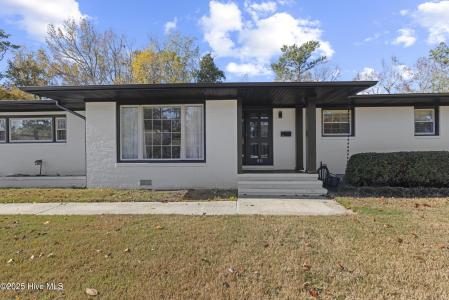 911 Vernon Drive, Jacksonville, North Carolina 28540